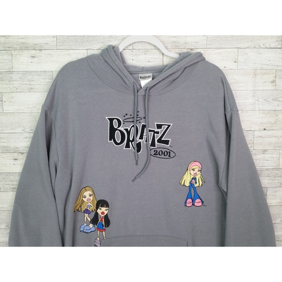 Bratz Hoodie Gray Sweatshirt Pullover  Top Shirt Size Large L Bratz Dolls 2001 - Picture 3 of 8